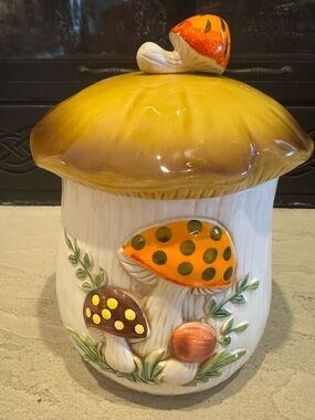 Vintage XL Merry Mushroom Sears Yellow & Orange Mushroom Canister